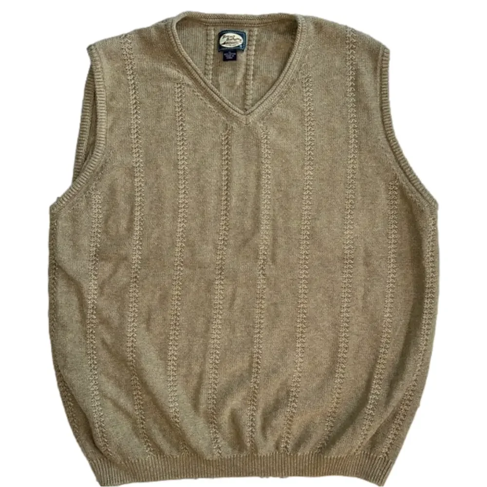Tommy Bahama men’s tan v-neck cotton sweater vest, size XL. EUC